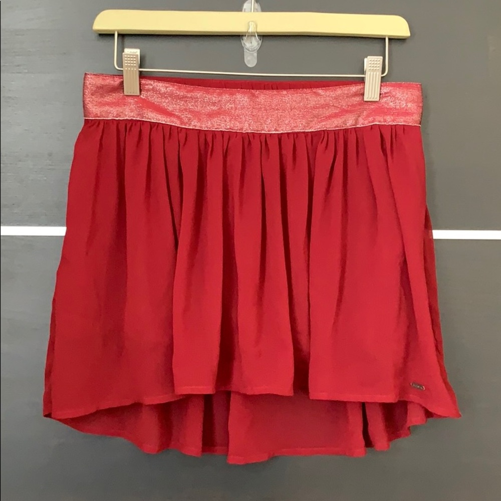 Hollister Flowy Hi-Low Mini Skirt - Picture 2 of 8